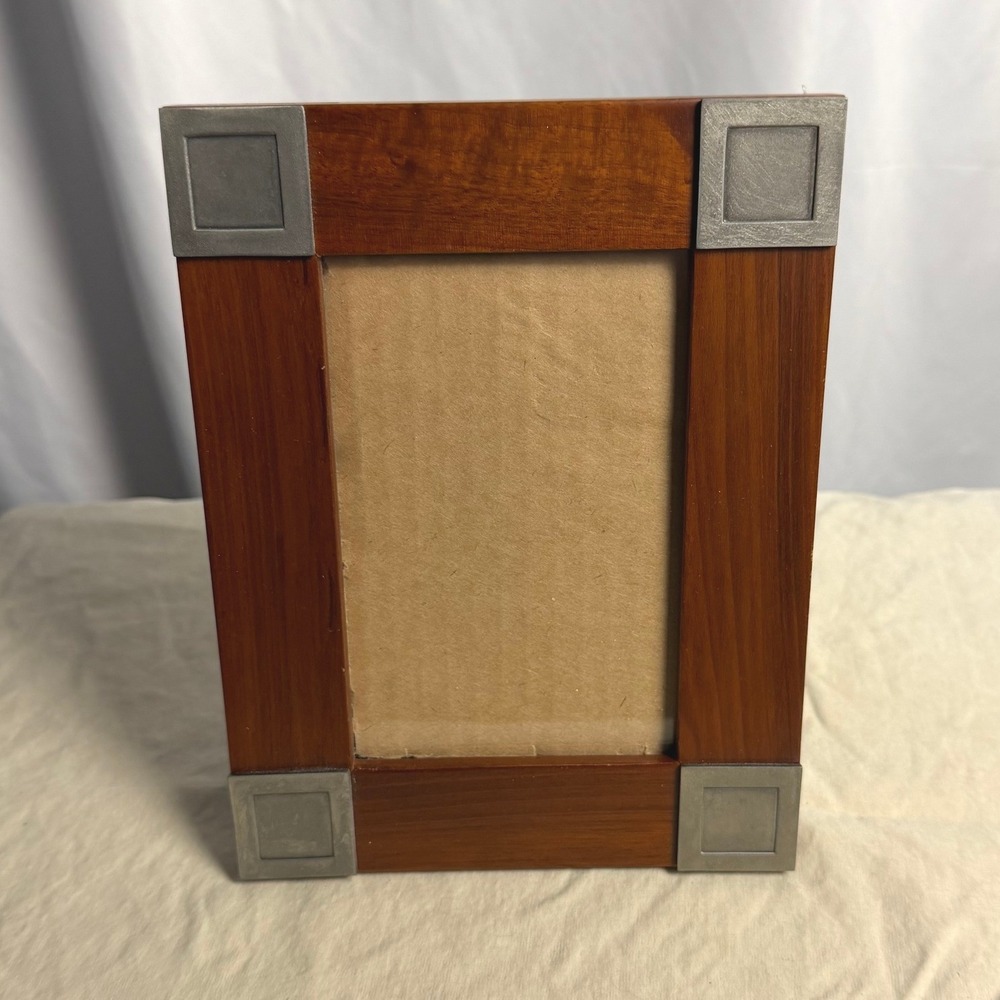 Wooden Picture Frame Metal Corner Accents 3.5x5.5 Easel‎ Back
